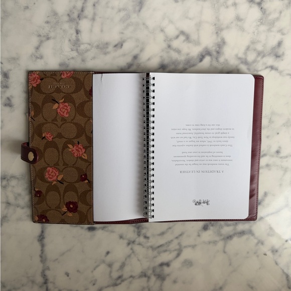 Floral Patterned Notebook with Snap Closure - Picture 5 of 7